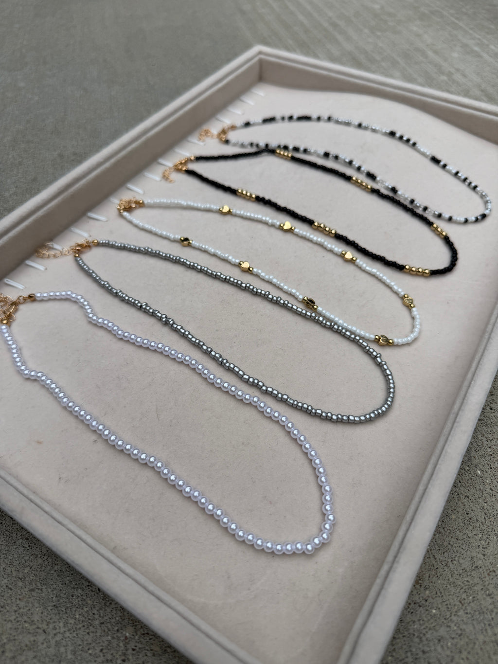 LAYERING NECKLACE SET OF 2